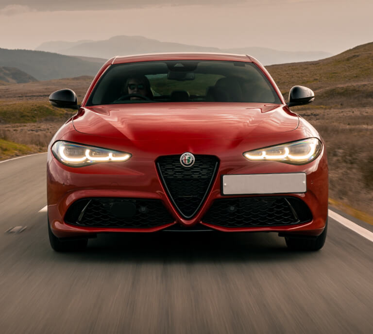 Alfa Romeo Giulia side angled view exterior