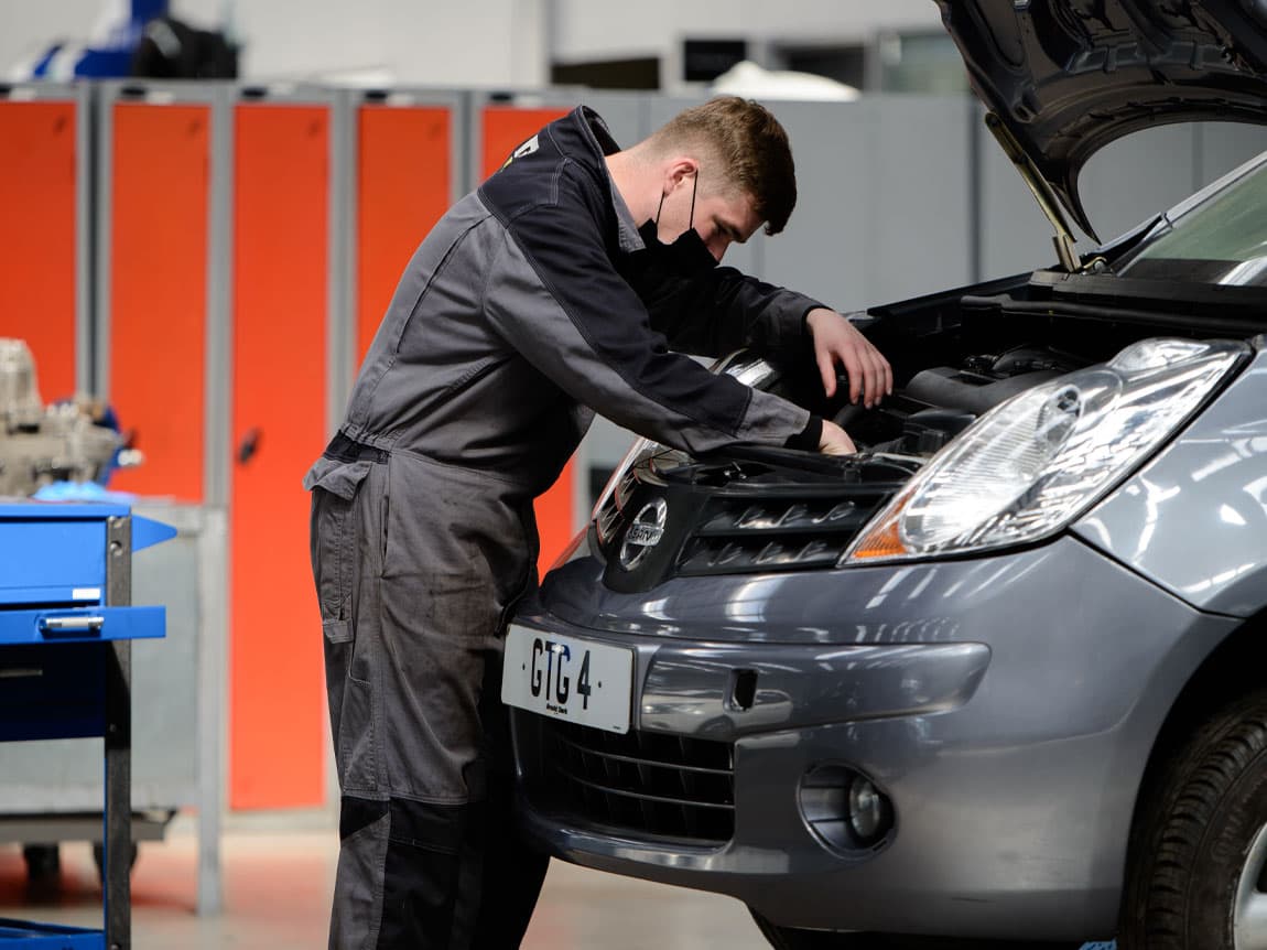 Abarth additional service care